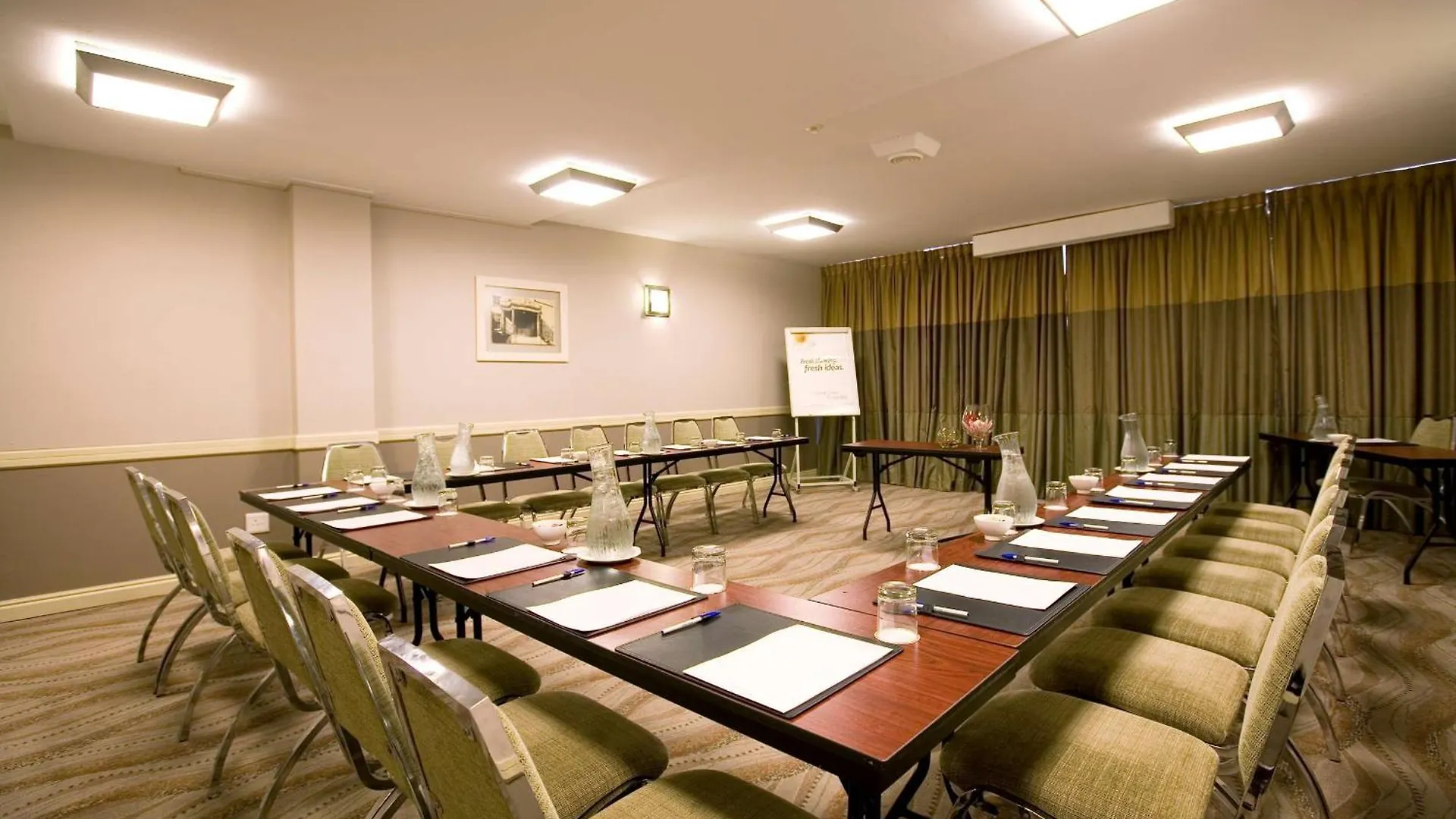 Hotel Garden Court Nelson Mandela Boulevard Cape Town